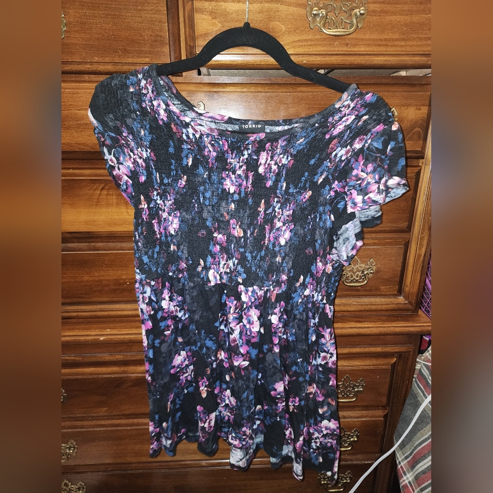 Torrid size 2 top